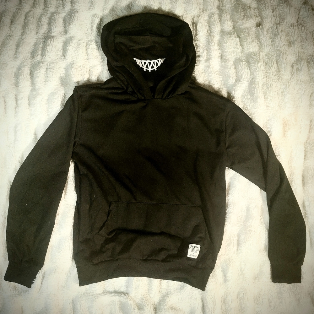 Turtle sweatshirt with a hood